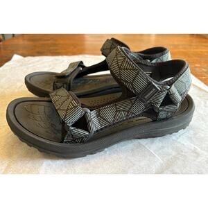 Tamarack Women’s Green Black Sport Sandals SIZE 9